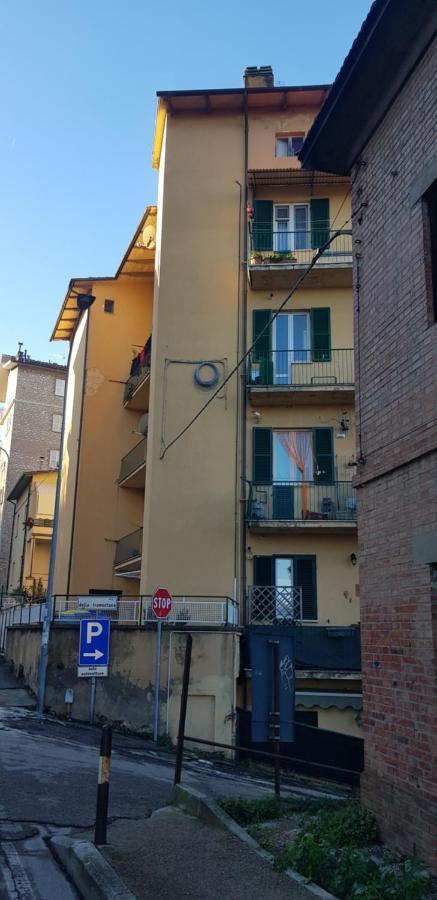 Vicino Di Centro E Universita Stanza Con Balcone Pérouse Extérieur photo